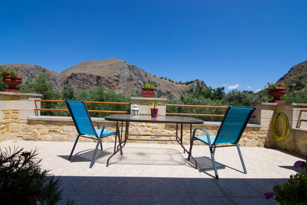 Mansion Rokka Villa Kíssamos Екстериор снимка