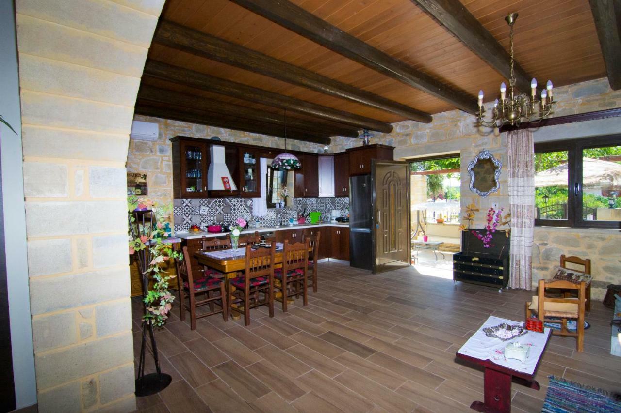 Mansion Rokka Villa Kíssamos Екстериор снимка