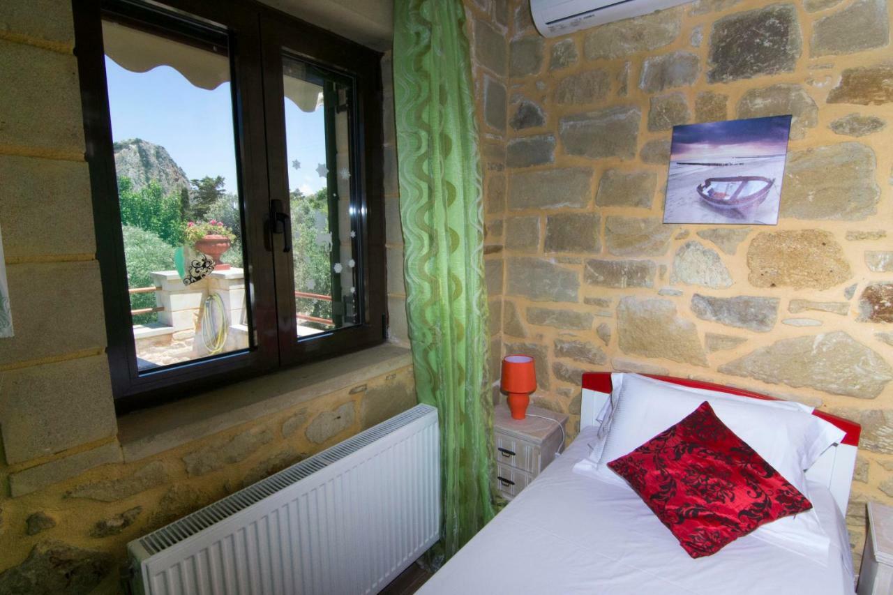 Mansion Rokka Villa Kíssamos Екстериор снимка