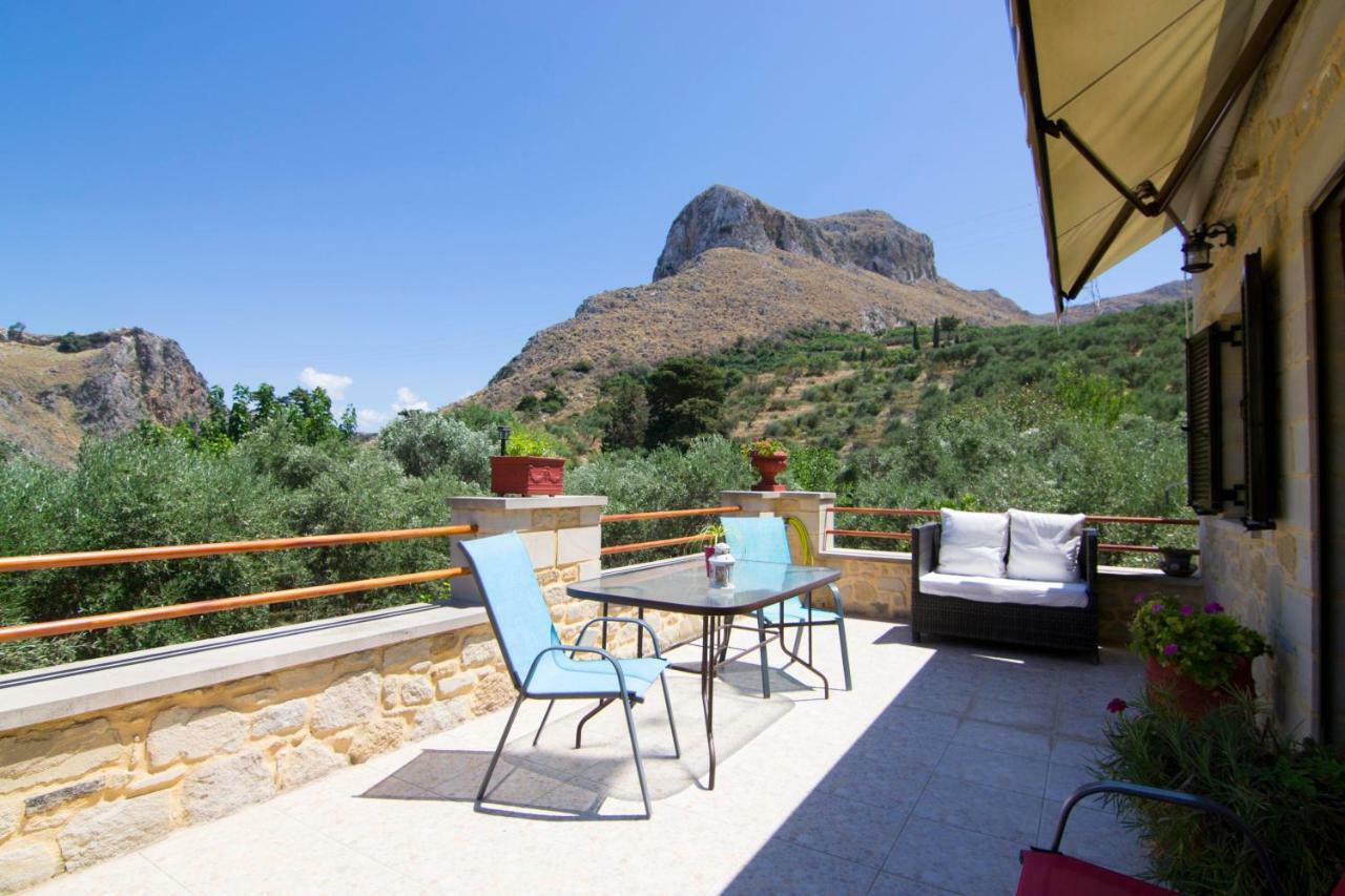 Mansion Rokka Villa Kíssamos Екстериор снимка